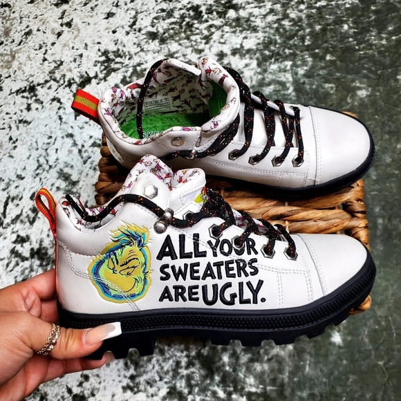 Skechers Dr.Seuss Grinch White Boots - Picture 1 of 8